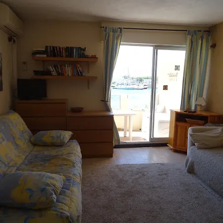 Languedoc Immobilier Vue Port Piscine Ae15 Апартаменты *